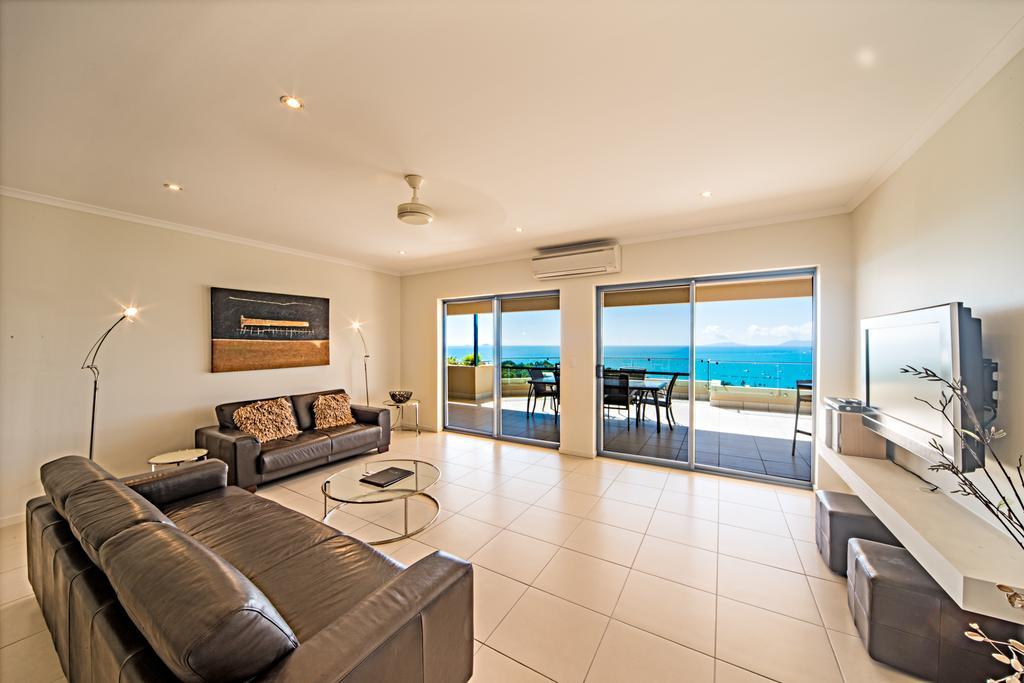 Sea Star Apartments Airlie Beach Bagian luar foto