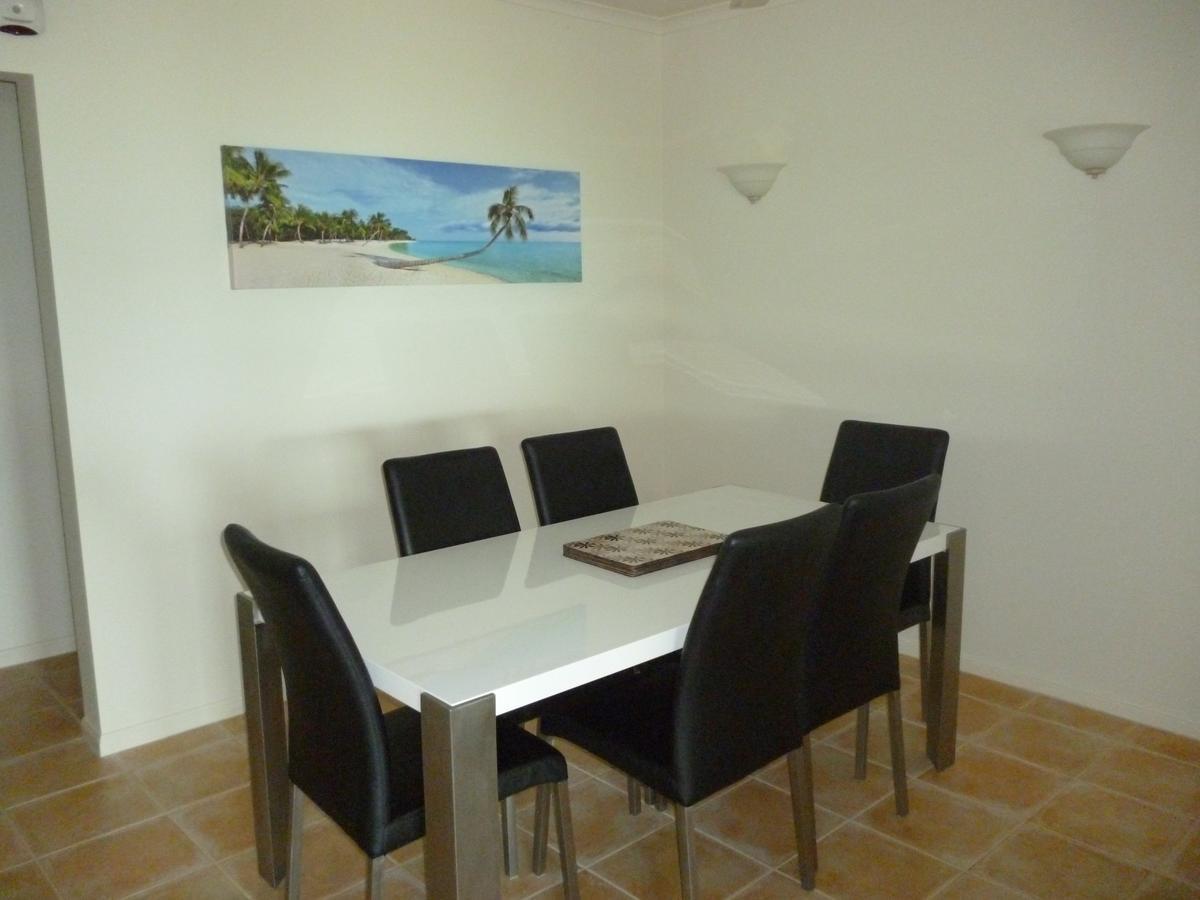 Sea Star Apartments Airlie Beach Bagian luar foto