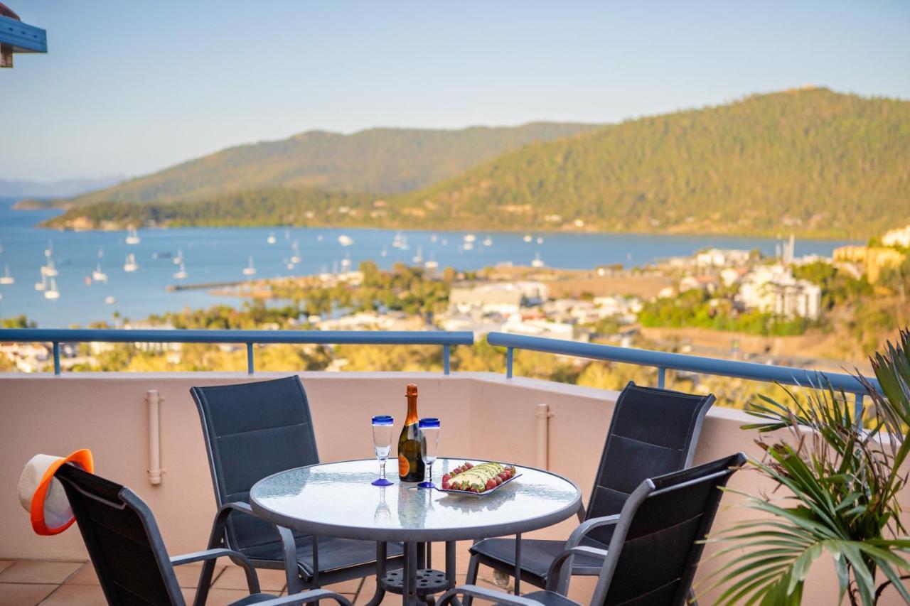 Sea Star Apartments Airlie Beach Bagian luar foto
