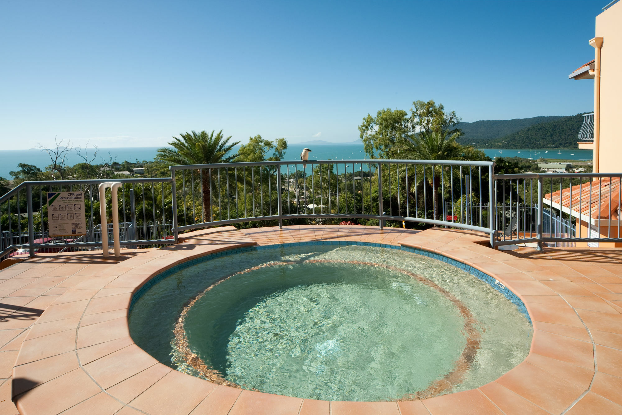 Sea Star Apartments Airlie Beach Bagian luar foto